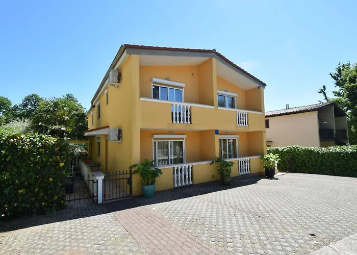 Jelica 4 By Interhome *